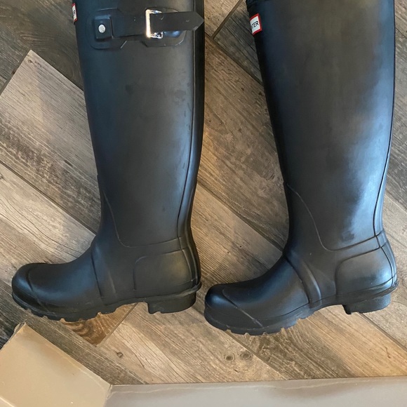 Hunter original tall black waterproof rain boots - Picture 2 of 7